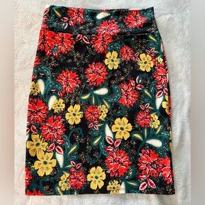 LuLaRoe Stretch Skirt - size Large, multicolored floral print.
